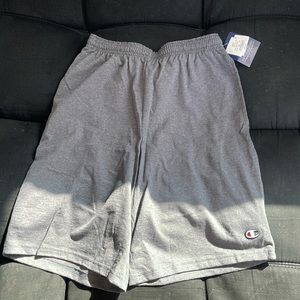 Champion shorts size S NWT